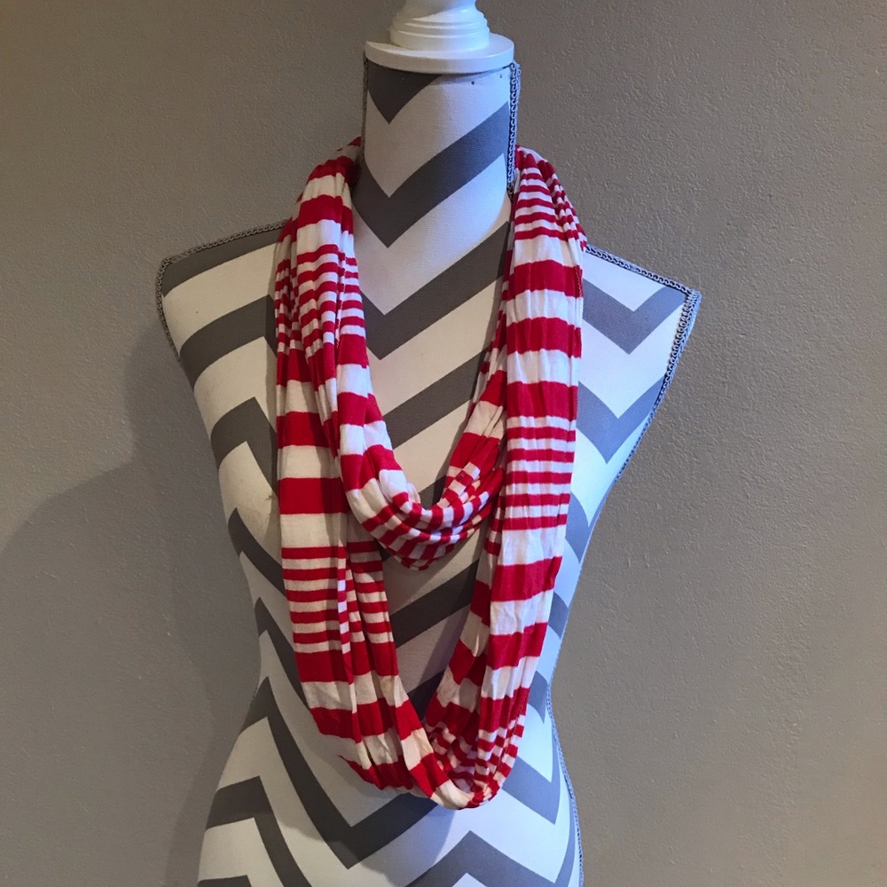 13”x36” infinity scarf